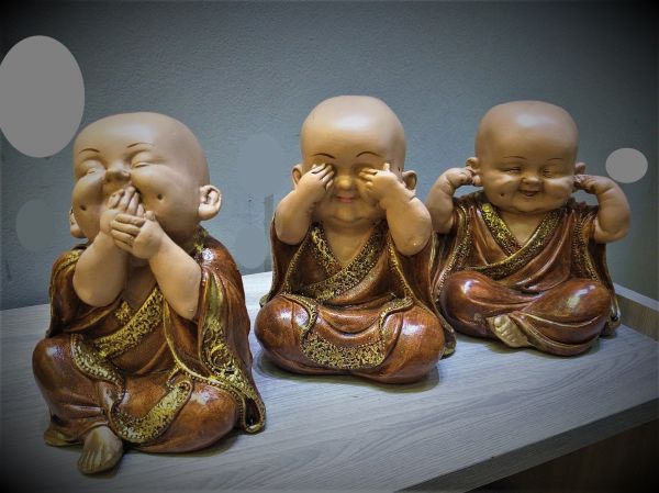 Trio de Budas M Marrom